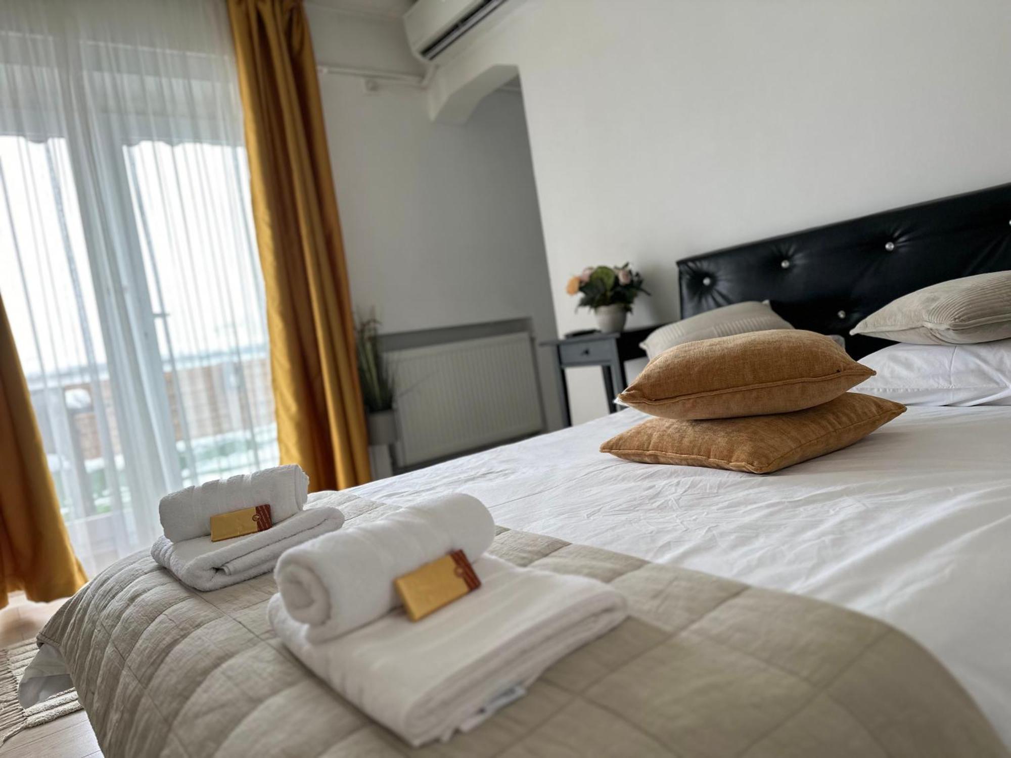 Downtown Studio By Darius Residence Bucharest Exterior photo